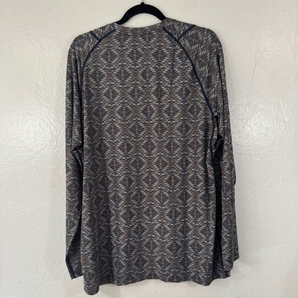 Saxx Fitted Base Layer Top - Picture 2 of 13